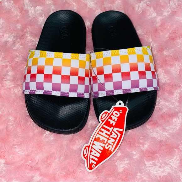BRAND NEW VANS RANGE SLIDE-ON - Picture 2 of 5